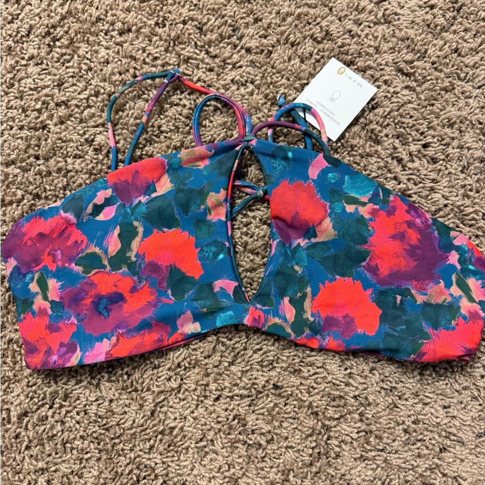 Skatie Floral Bikini Top